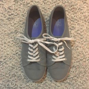 Woman’s Keds Size 10